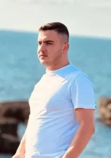 Kandıra yolunda feci kaza: 21 yaşındaki genç kurtarılamadı