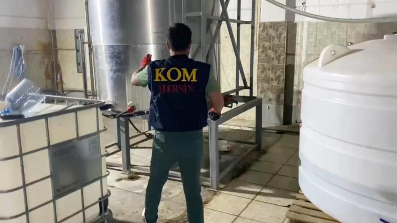 38 Ton Sahte İçki Ele Geçirildi! 3 Kişi Tutuklandı