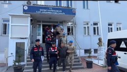 Artvin’de Silah Kaçakçılığına Yönelik Operasyon: 9 Şüpheli Gözaltına Alındı