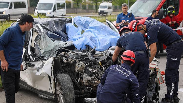 Aşırı hızla gelen felaket! 25 yaşındaki gencin feci ölümü: Babasının aracını kullanıyordu