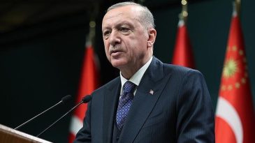 Cumhurbaşkanı Erdoğan, Vefat Eden Arapça Öğretmeni İçin Başsağlığı Diledi