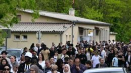 Fransa’da Namaz Kılarken Hayatını Kaybeden Şahıs: Saldırgan İtalya’da Yakalandı