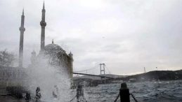 İstanbul İçin Şiddetli Fırtına Uyarısı