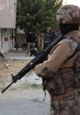 İzmir’de FETÖ Operasyonu: 31 Gözaltı