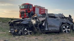 Kavşakta aracını sollarken kaza meydana geldi: 1 ölü, 3 yaralı