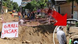 Mahallelinin Uzun Süredir Beklediği Yol Çalışmasında Şok Gelişme! Kazı Sırasında ‘Servet’ Bulundu