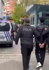 Milyonluk araca çakar takıp “Valinin yeğeniyim” diyen sürücünün ehliyeti alındı, 146 bin lira ceza kesildi