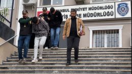 Otomobil Bagajından 50 Bin Lira Çalan Hırsızlar Yakalandı