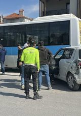 Park Halindeki Halk Otobüsüne Çarpan Sürücünün Ehliyeti 2042’ye Kadar Alındı!