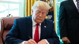 Trump, Otomobil Tarifeleri Üzerine Yeni Bir Kararname İmzaladı