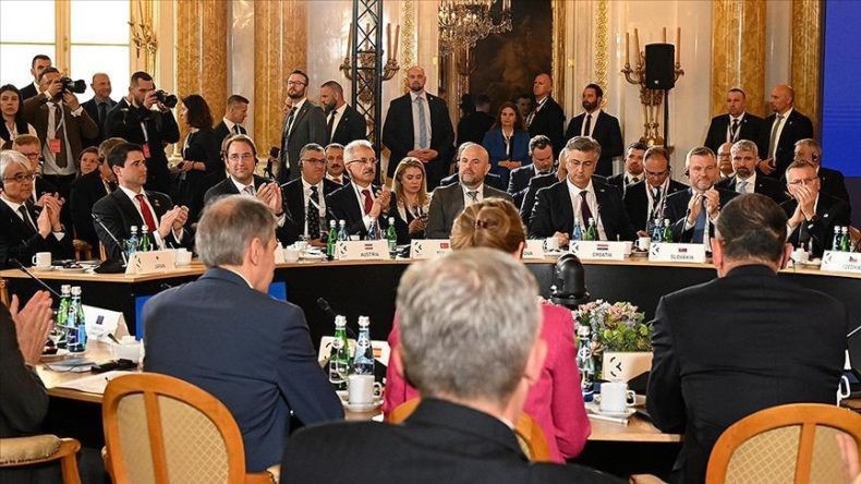 Türkiye’nin Üç Deniz Girişimi’ne ‘stratejik ortaklık’ başvurusu kabul edildi
