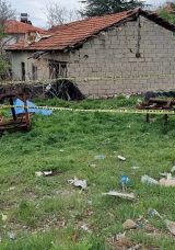 Yaşlı Kadın Arazide Ölü Bulundu