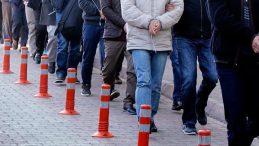4 ilde 6 ayrı organize suç örgütüne operasyon: 43 şüpheli tutuklandı