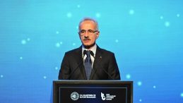 5G’den Sibere, Postadan Fibere! Bakan Uraloğlu Anlattı: Geleceğin İnşasında Güçlü Bir Ortak Olarak Yer Alıyoruz