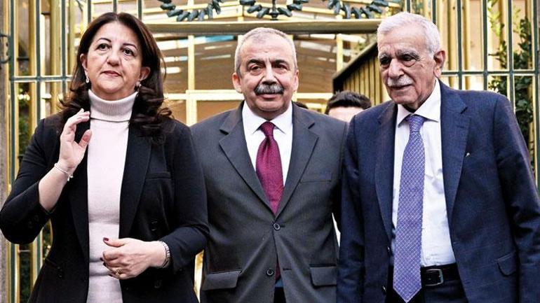 Sırrı Süreyya Önder