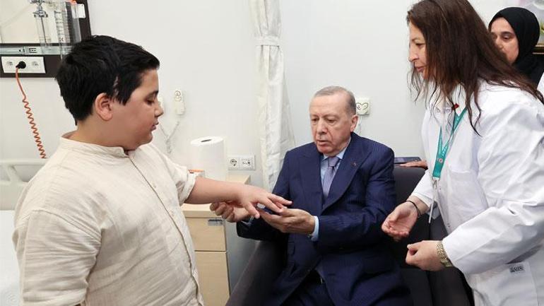 Cumhurbaşkanı Erdoğan Hastalarla
