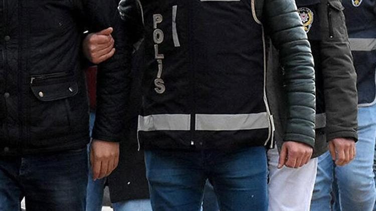 7 İl’de FETÖ Operasyonunda 7 Şüpheli Yakalandı
