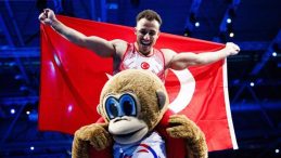 Adem Asil Tarih Yazmaya Devam Ediyor