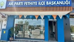 AK Parti Fethiye İlçe Başkanlığı’na Taşla Saldıran Şahıs Tutuklandı