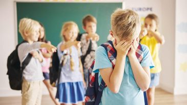 ‘Akran Zorbalığı’na Karşı Ne Yapılmalı?