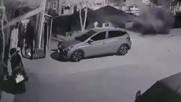 Aksaray’da Su Hattındaki Patlama Anı Güvenlik Kamerasında
