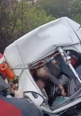 Anadolu Otoyolu'nda korkunç kaza! Kamyon adeta kağıt gibi ezildi