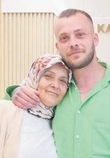 Annesine Ciğerini Verdi, Hayatını Kurtardı