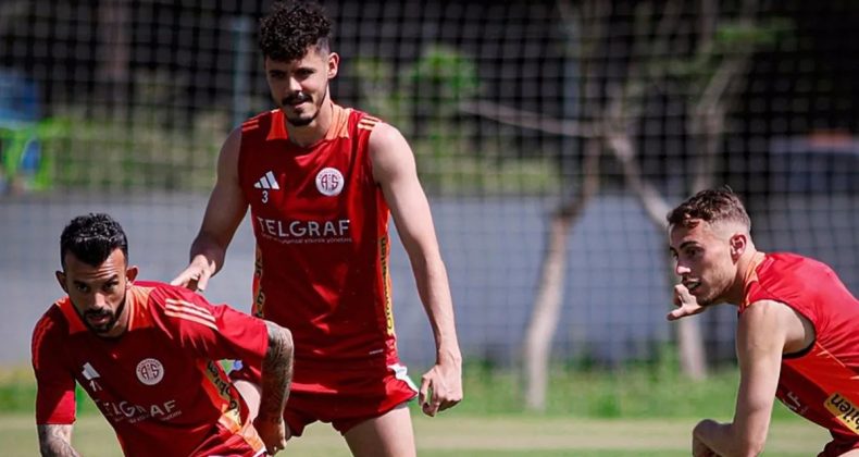 Antalyaspor, Eyüpspor Karşılaşmasına Hazırlanıyor