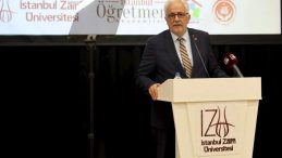 'Ebeveynlik Zirvesi'nde Huzurlu Aile, Mutlu Çocuk Konuları Ele Alındı!