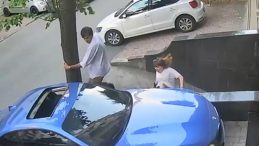 Aracı Eski Eşinin Üzerine Sürdü: Dehşet Anları Kamerada!