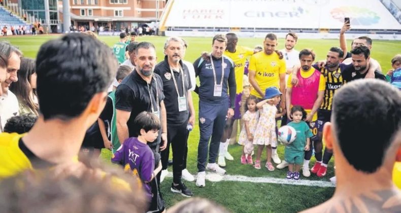 Arda Turan’dan Eyüp’e Duygusal Veda!