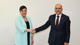 Bakan Şimşek, Kuzey Makedonya Maliye Bakanı Koçovska ile Görüştü