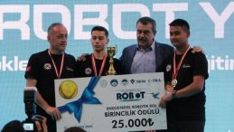 Bakan Tekin: Öğrencilerin bilgiyi beceriye dönüştürmeleri önceliğimiz