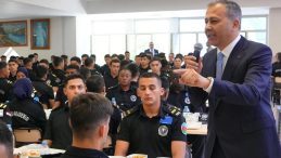 Bakan Yerlikaya: Burada sadece kanun değil, sadakat ve adalet de öğretilir