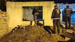 Bakan Yerlikaya Duyurdu: 21 Göçmen Kaçakçılığı Organizasyonu ve 547 Düzensiz Göçmen Yakalandı
