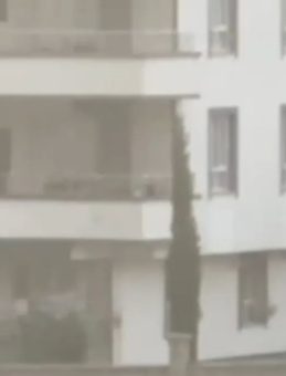 Balkondan Düşen 1 Yaşındaki Bebek Kurtarılamadı