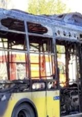 Başakşehir’de Yangın Tehlikesi: İETT Otobüsü Küller İçinde Kaldı