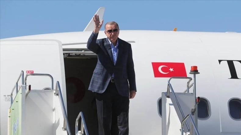 Başkan Erdoğan, KKTC’ye Gitti! KKTC Cumhurbaşkanlığı Yerleşkesinin Açılışını Yapacak