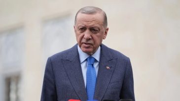 Başkan Erdoğan Mimar Sinan Camisi’nde Cuma Namazı Kıldı