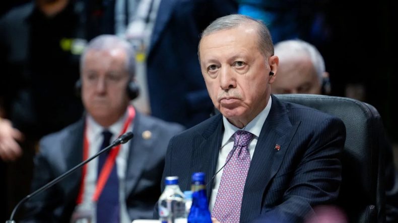 Başkan Erdoğan’dan Batı’ya Gazze tepkisi: Bebeklerin açlıktan öldüğü bir dünyada susulur mu!