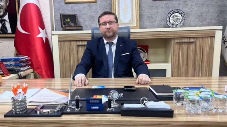 Başkan Nejat Öztürk: Küçükçekmece CHP’nin elinde can çekişiyor, İstanbul bedel ödüyor