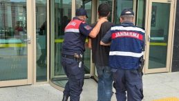 ‘Beni kimse yakalayamaz’ dedi! Jandarmadan kaçamadı!
