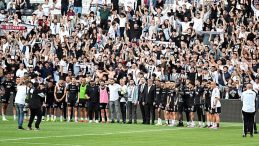Beşiktaş, Hazırlıklarını Taraftara Açık Sürdürdü!