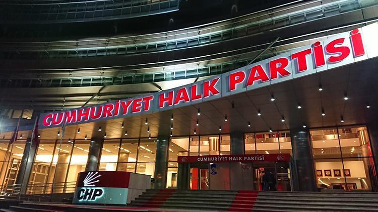 CHP Kurultayına İlişkin Soruşturma: 9 Milletvekilinin Dosyası Ayrıldı, Aralarında Özgür Özel de Bulunuyor