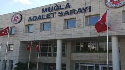 CHP’li Denizaslanı’na Vali Akbıyık’a Sözleri Nedeniyle Kamu Davası Açıldı