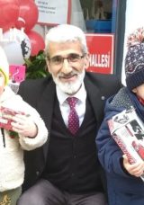 Çocukların Kalbini Kazanan Muhtar