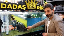 ‘Dadaş’ İsimli Pirana İçin İlginç Doğum Günü Kutlaması