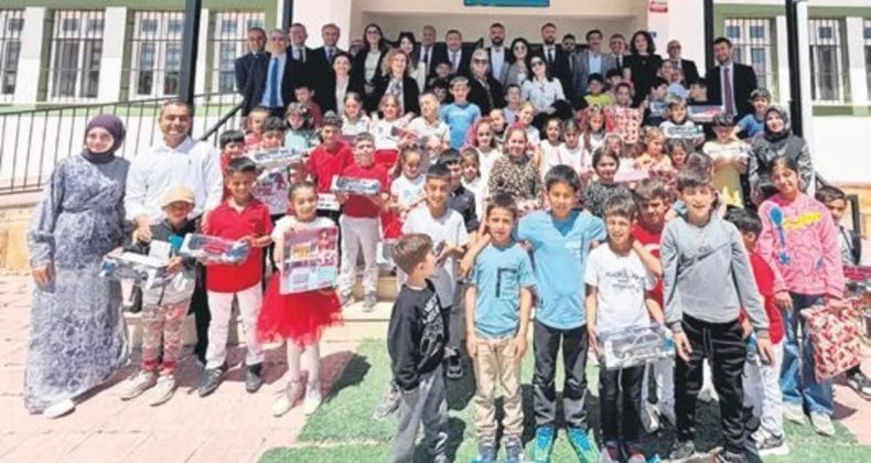 Depremzede Çocuklara 50 Bin Kitaplık Kütüphane