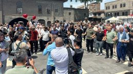 Diyarbakır’da Bayram Coşkusu! Davul ve Zurna ile Kutlama