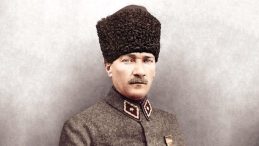 Düşman Telgrafını Okuyan Atatürk’ün Çanakkale Emirleri